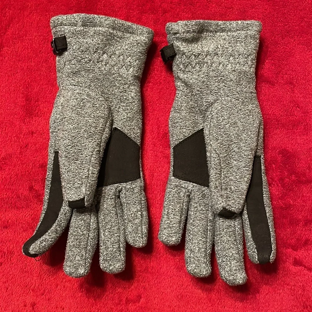 Youth Under Armour Seattle Seahawks Gloves Size YSM